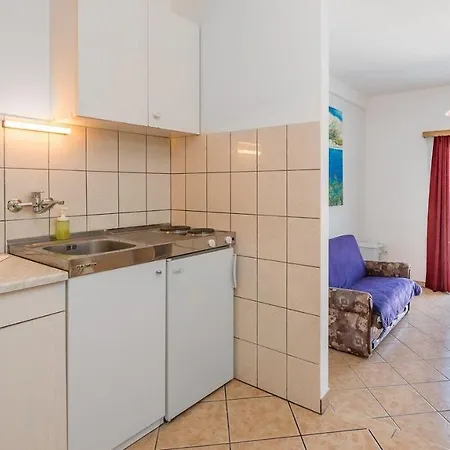 Grosse Terrasse Mit Meerblick, 200 Meter Ferienhaus