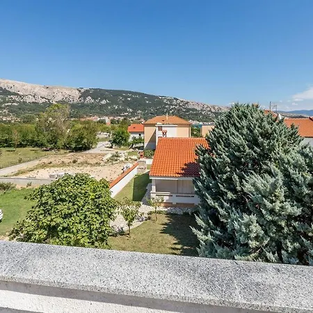 Prázdninový dům Grosse Terrasse Mit Meerblick, 200 Meter Baška