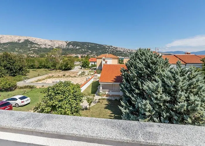 Casa de Férias Grosse Terrasse Mit Meerblick, 200 Meter Baška