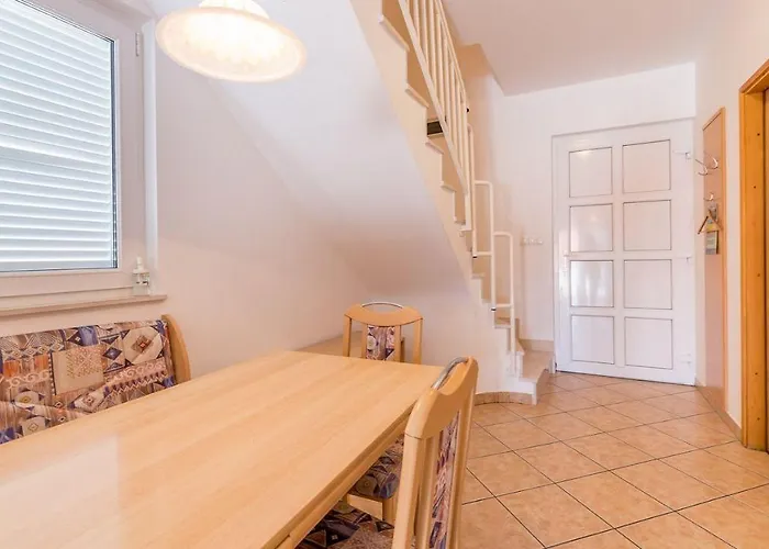 別荘 Grosse Terrasse Mit Meerblick, 200 Meter バスカ